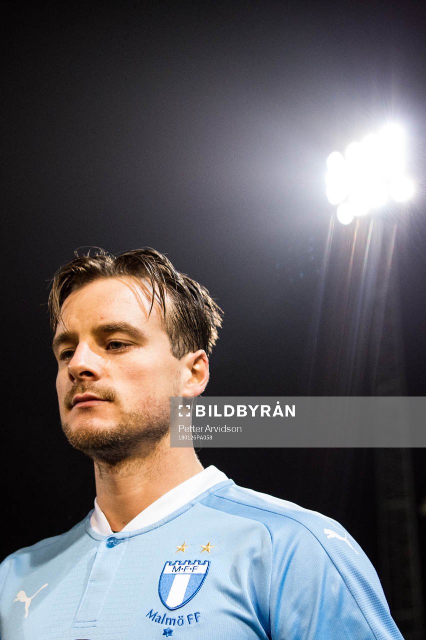 Malmö FFs Eric Larsson gör entré