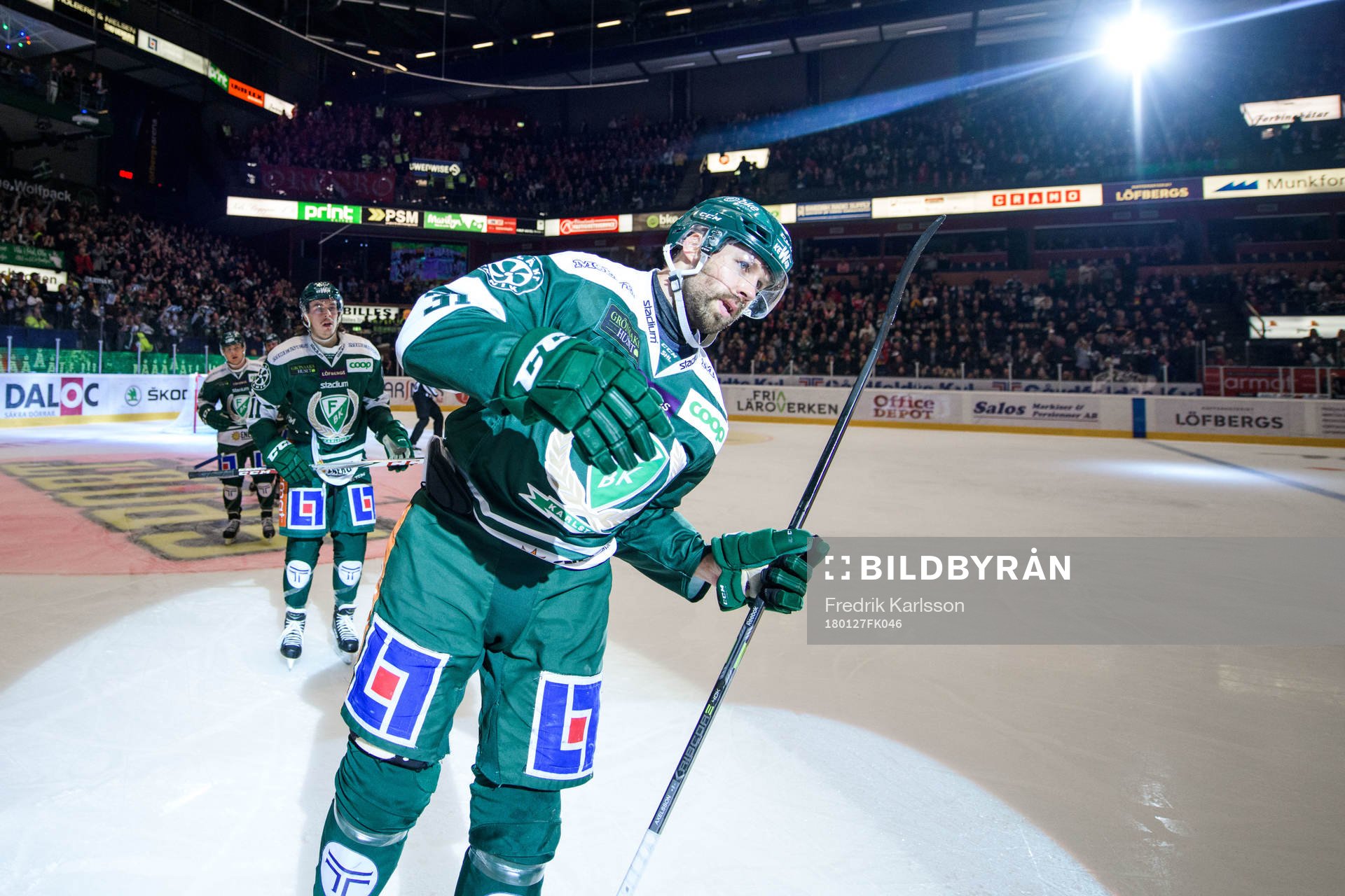 Färjestads Dick Axelsson jublar
