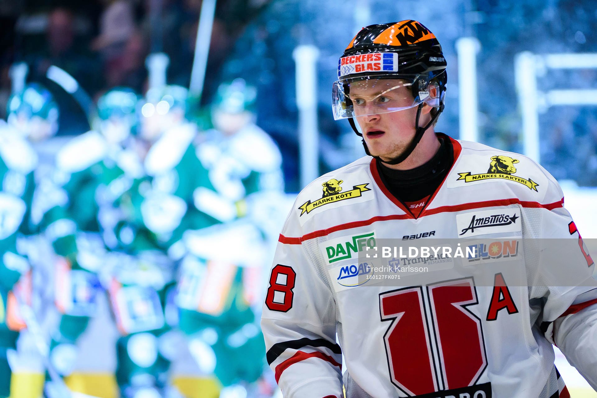Örebros Linus Arnesson deppar