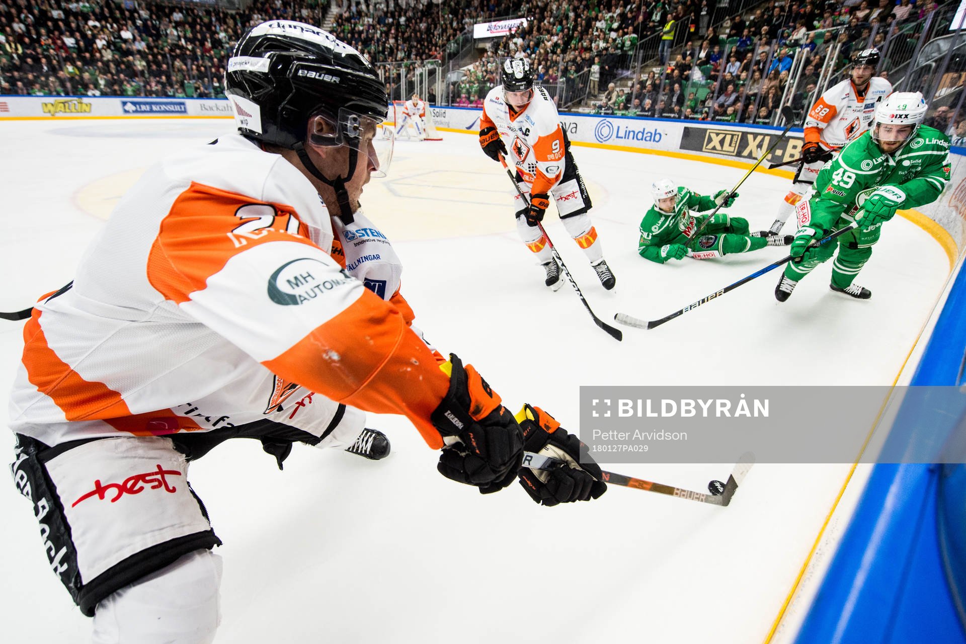 Rögles Sebastian Collberg och Karlskronas Cory Murphy