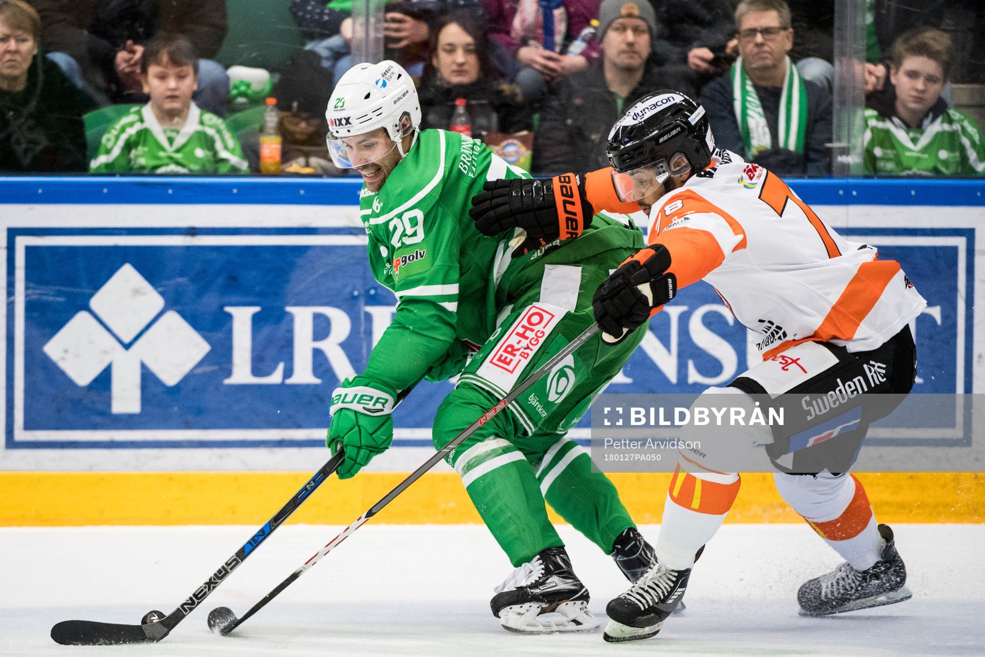 Rögles Ludvig Rensfeldt och Karlskronas Akim Aliu