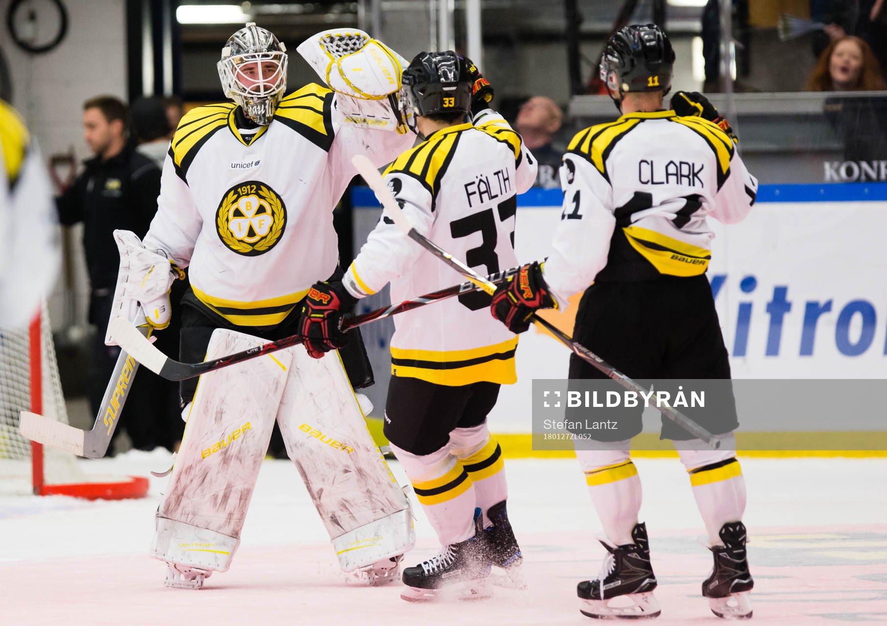 Brynäs målvakt David Rautio, Elias Fälth  och Kevin