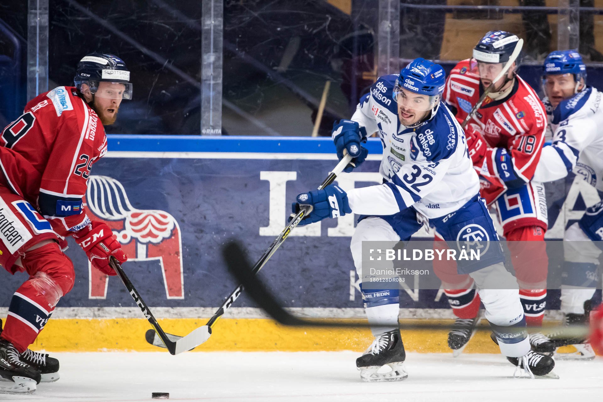 Leksands Patrick McNally i ishockeymatchen i