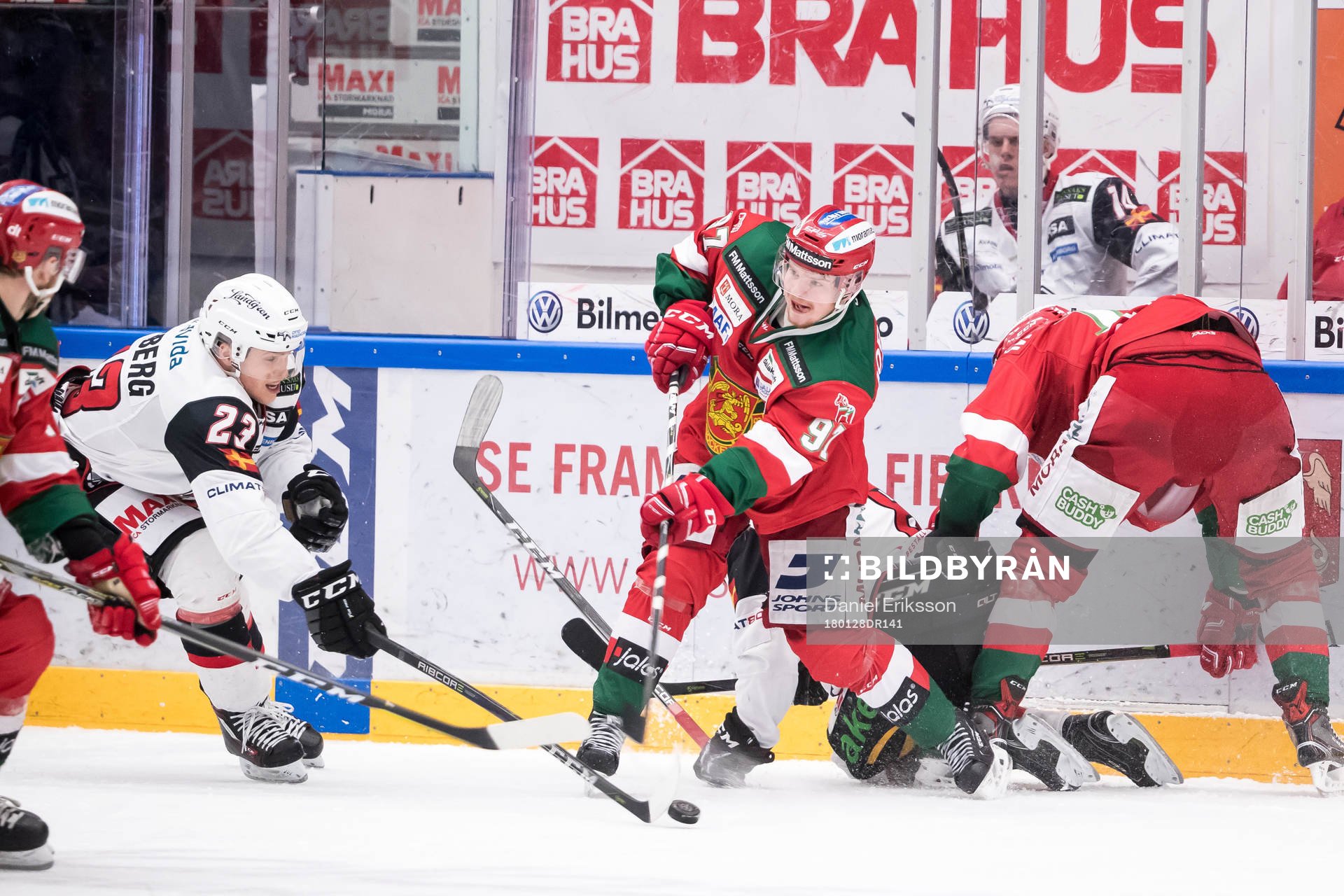 Moras David Kase och Malmö Redhawks Christoffer Forsberg