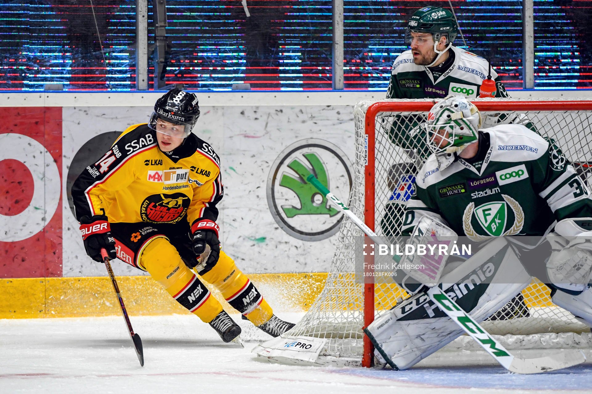 Luleås Jonas Berglund och Färjestads Mikael Wikstrand och