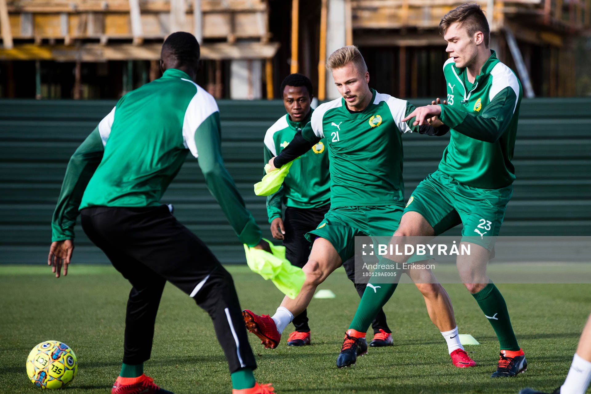 Hammarbys Sander Svendsen och Marcus Degerlund