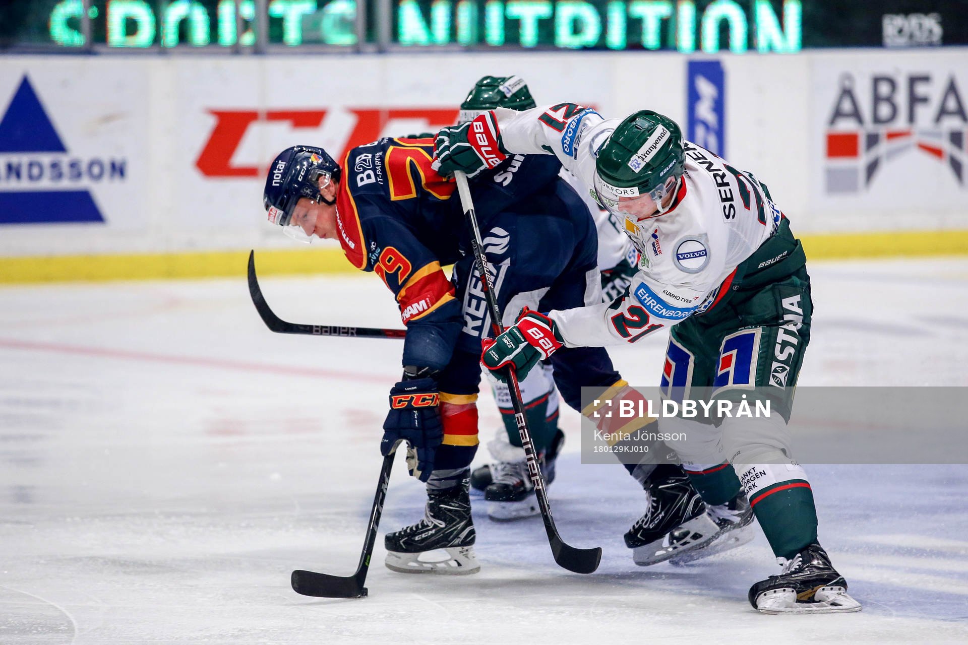 Djurgårdens Patrik Lundh och Frölundas Christoffer Ehn