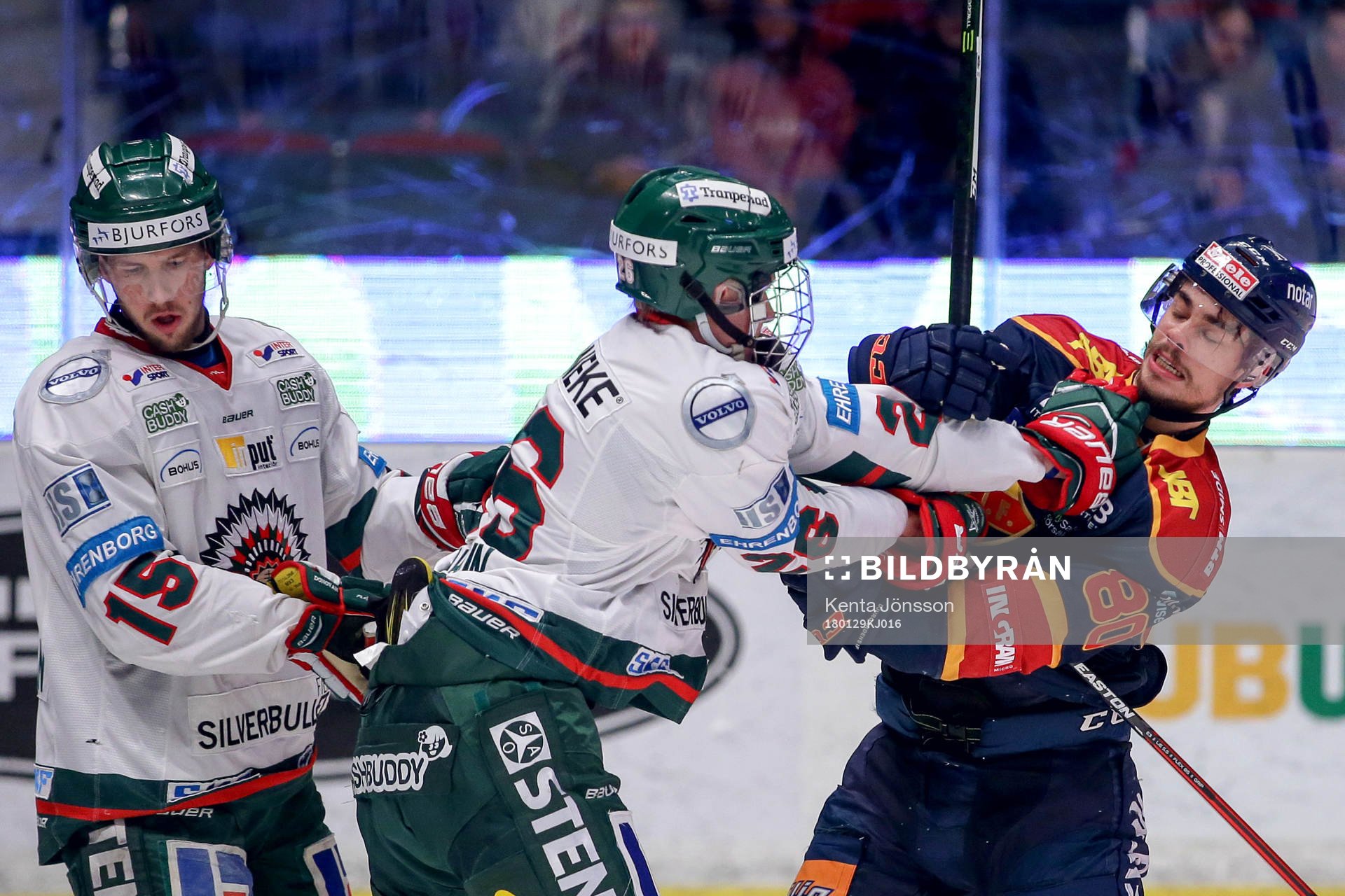 Frölundas Rasmus Dahlin och Djurgårdens Gustav Possler i