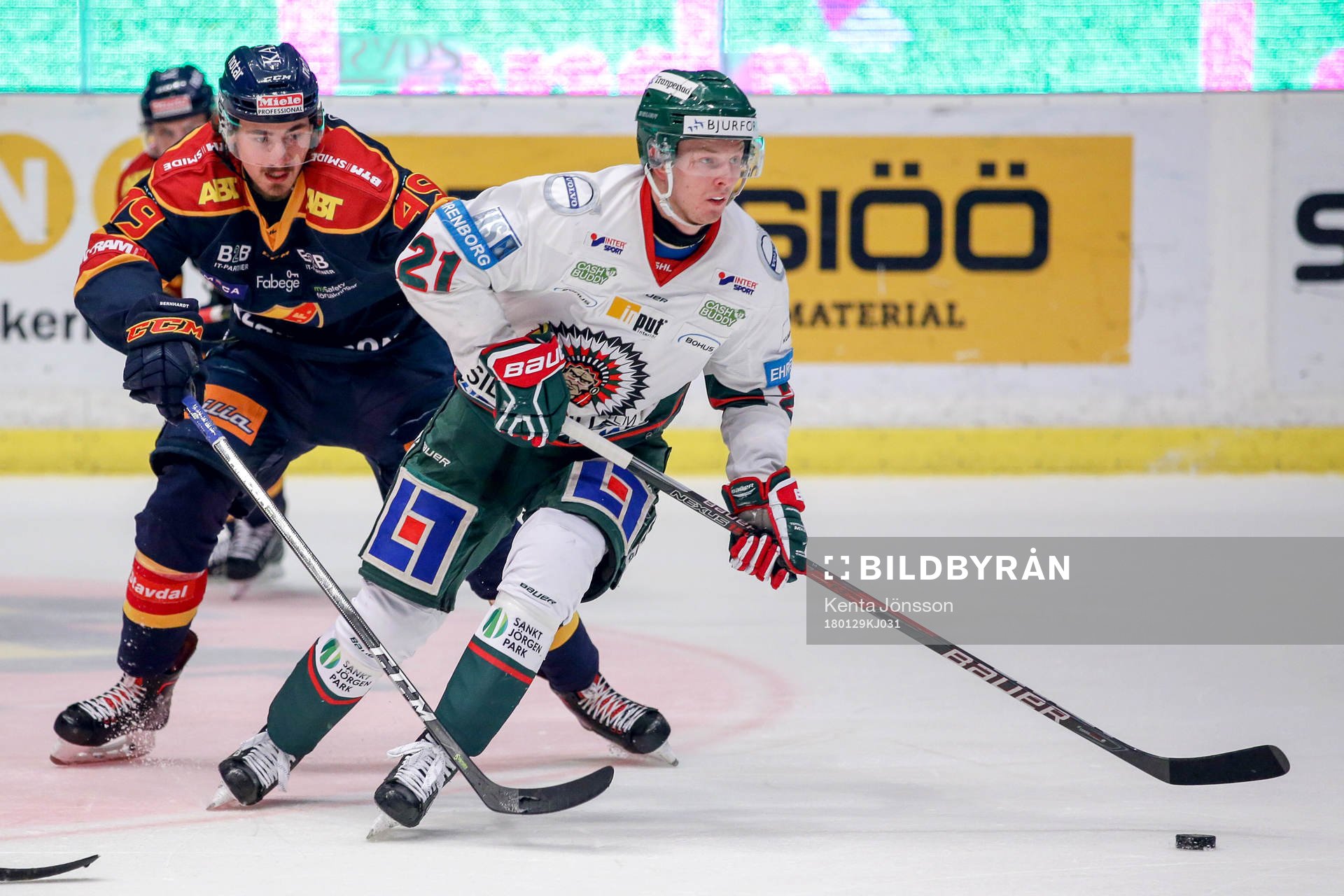 Frölundas Christoffer Ehn och Djurgårdens David Bernhardt