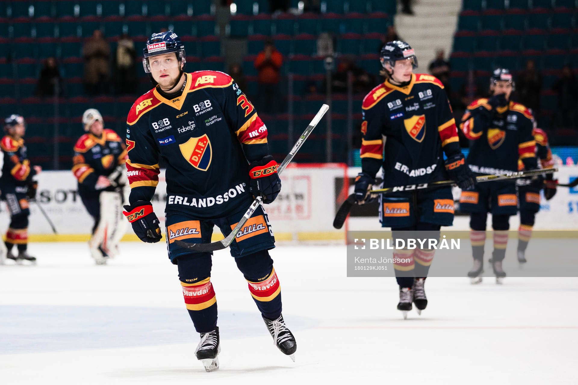Djurgårdens Jesper Pettersson deppar med lagkamrater