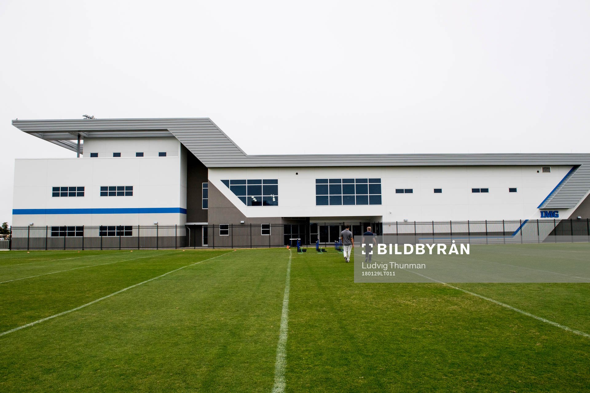 Exteriör över IMG Performance and Sports Sience Center