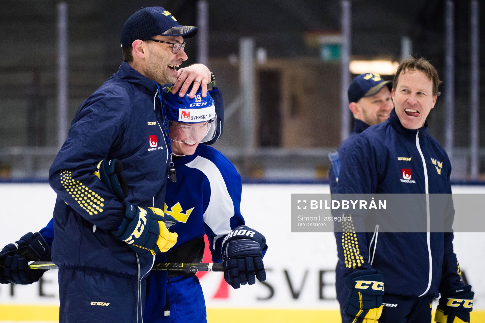 Patrik  Zackrisson med assisterande tränare Peter Popovic