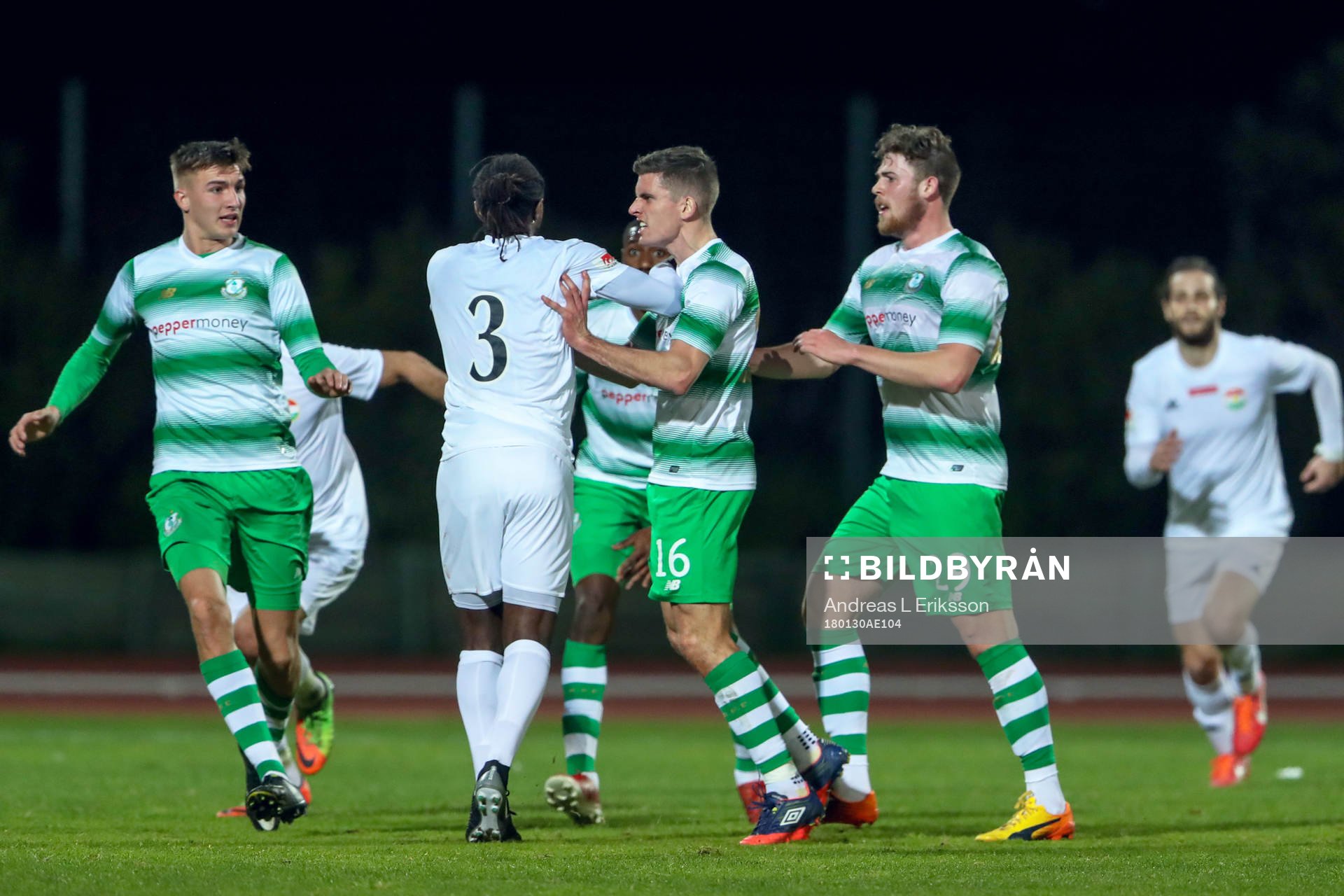 Dalkurds Kebba Ceesay och Shamrock Rovers David Mcallister