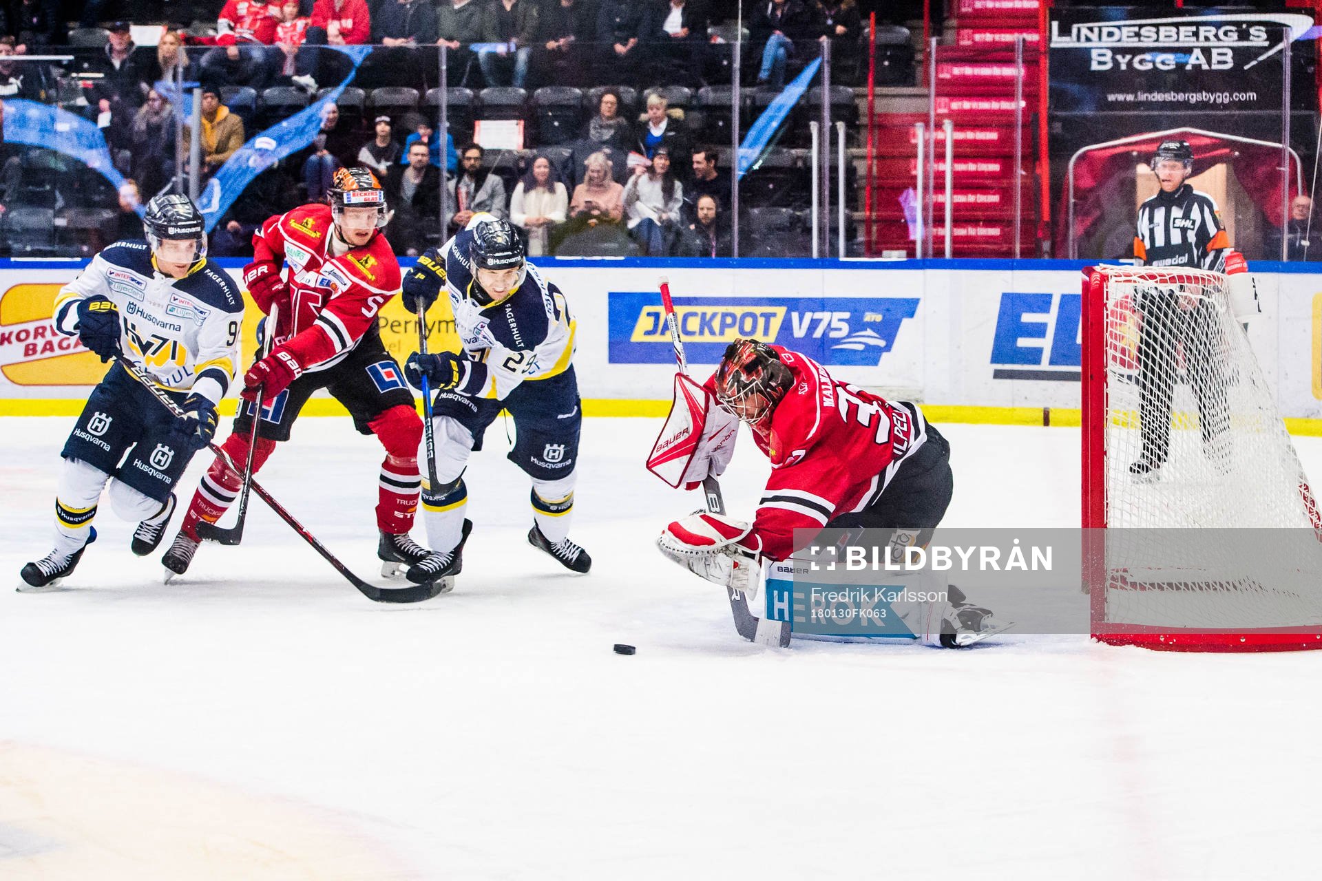 s Bill Sweatt, Örebros Gustav Backström, HV71:s David