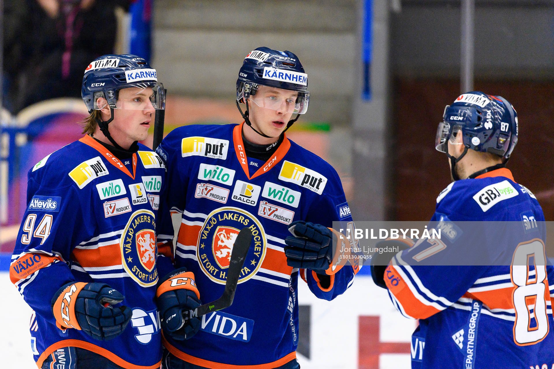 Växjös Elias Pettersson och Joel Persson jublar