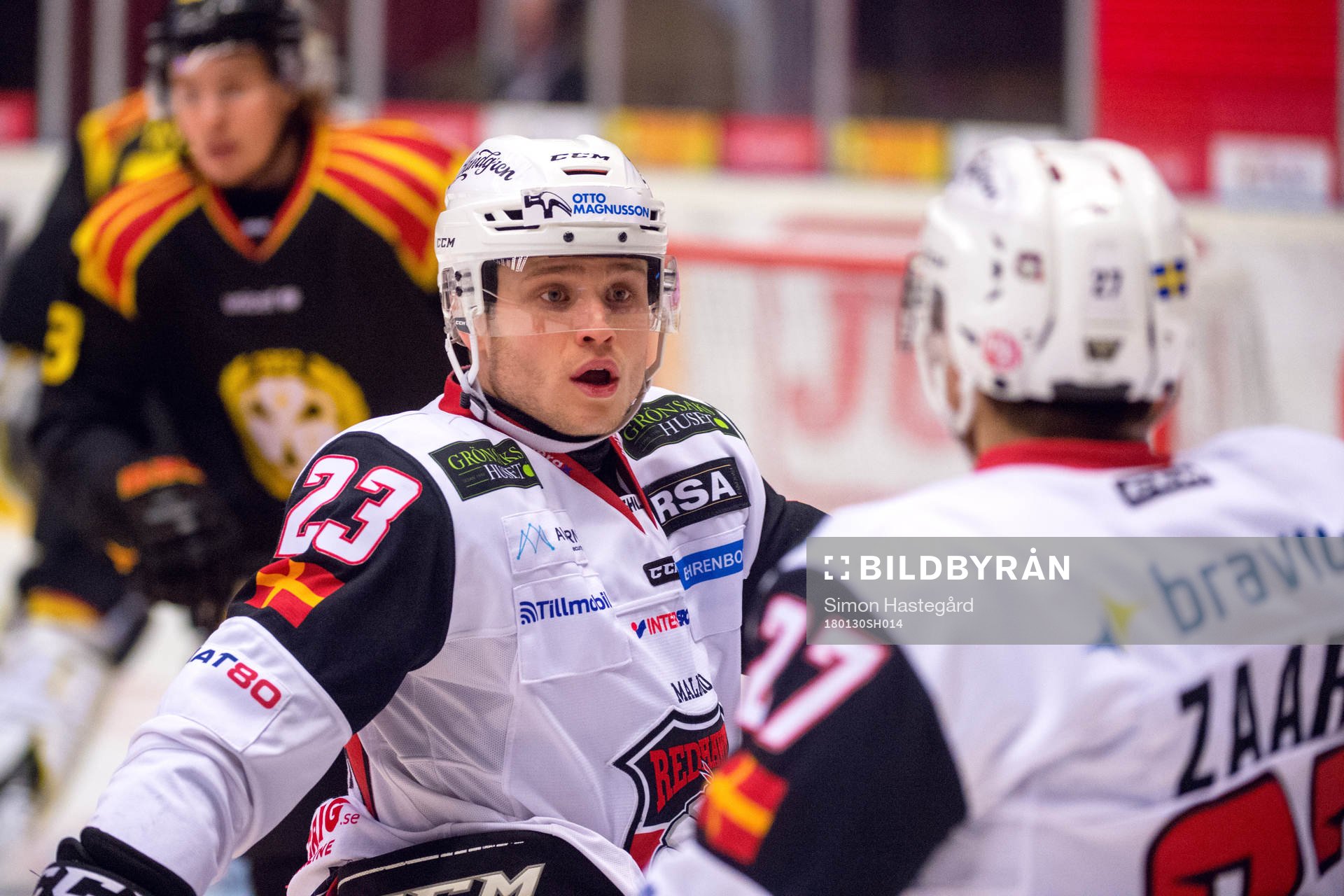 Malmö Redhawks Christoffer Forsberg och Daniel Zaar jublar