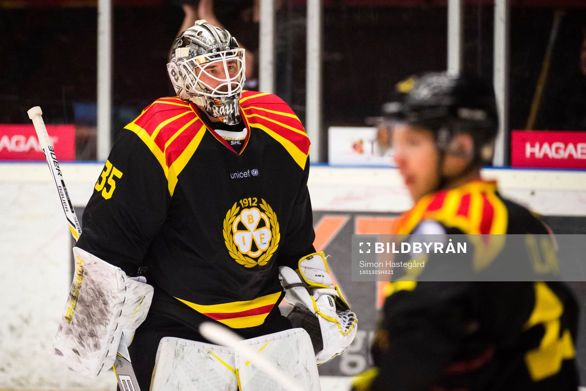 Brynäs målvakt David Rautio deppar