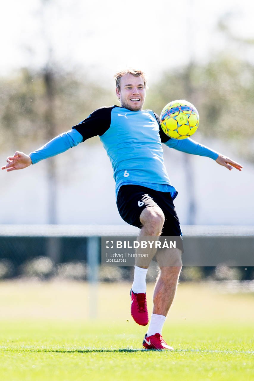 Malmö FFs Oscar Lewicki