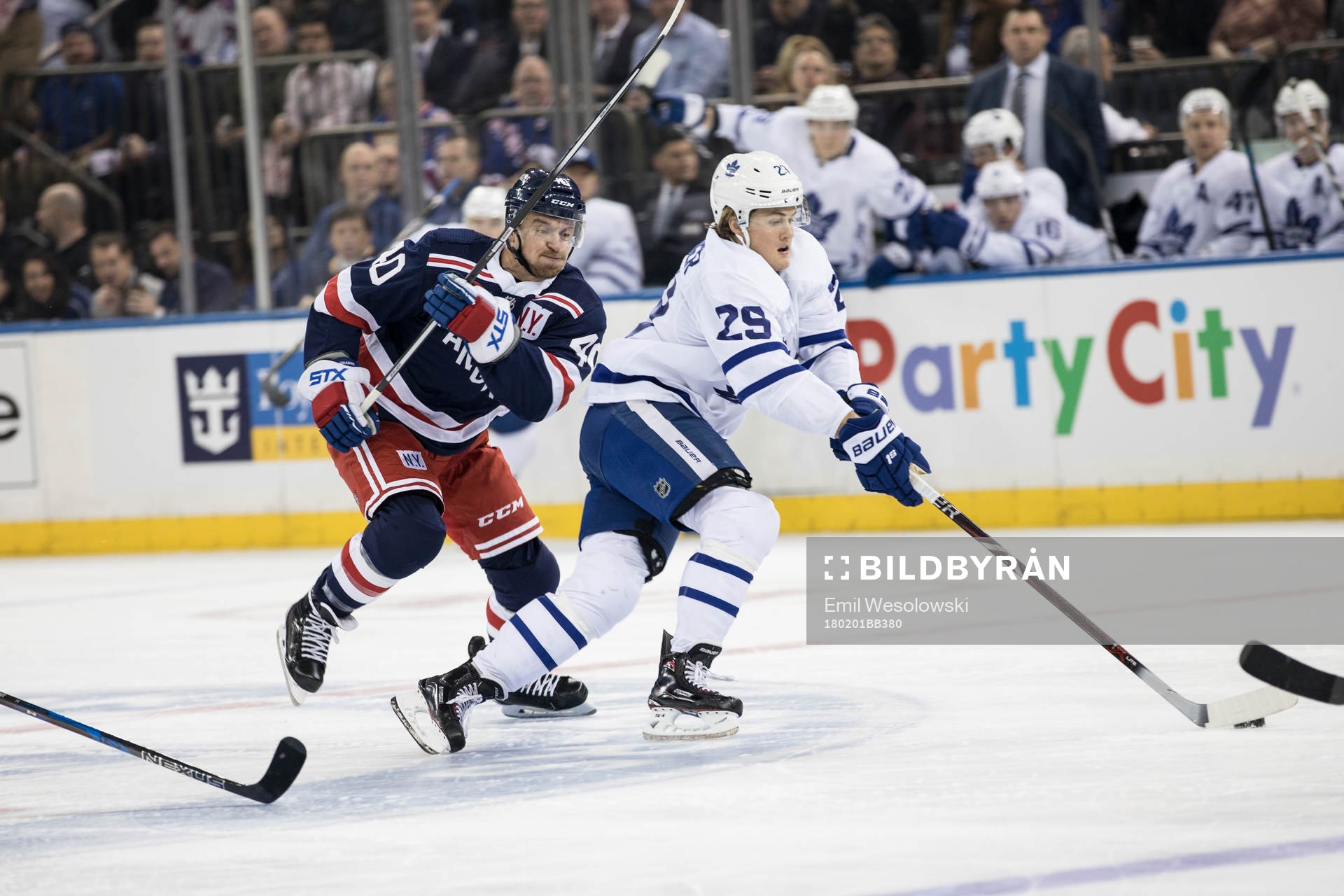 Michael Grabner och William Nylander