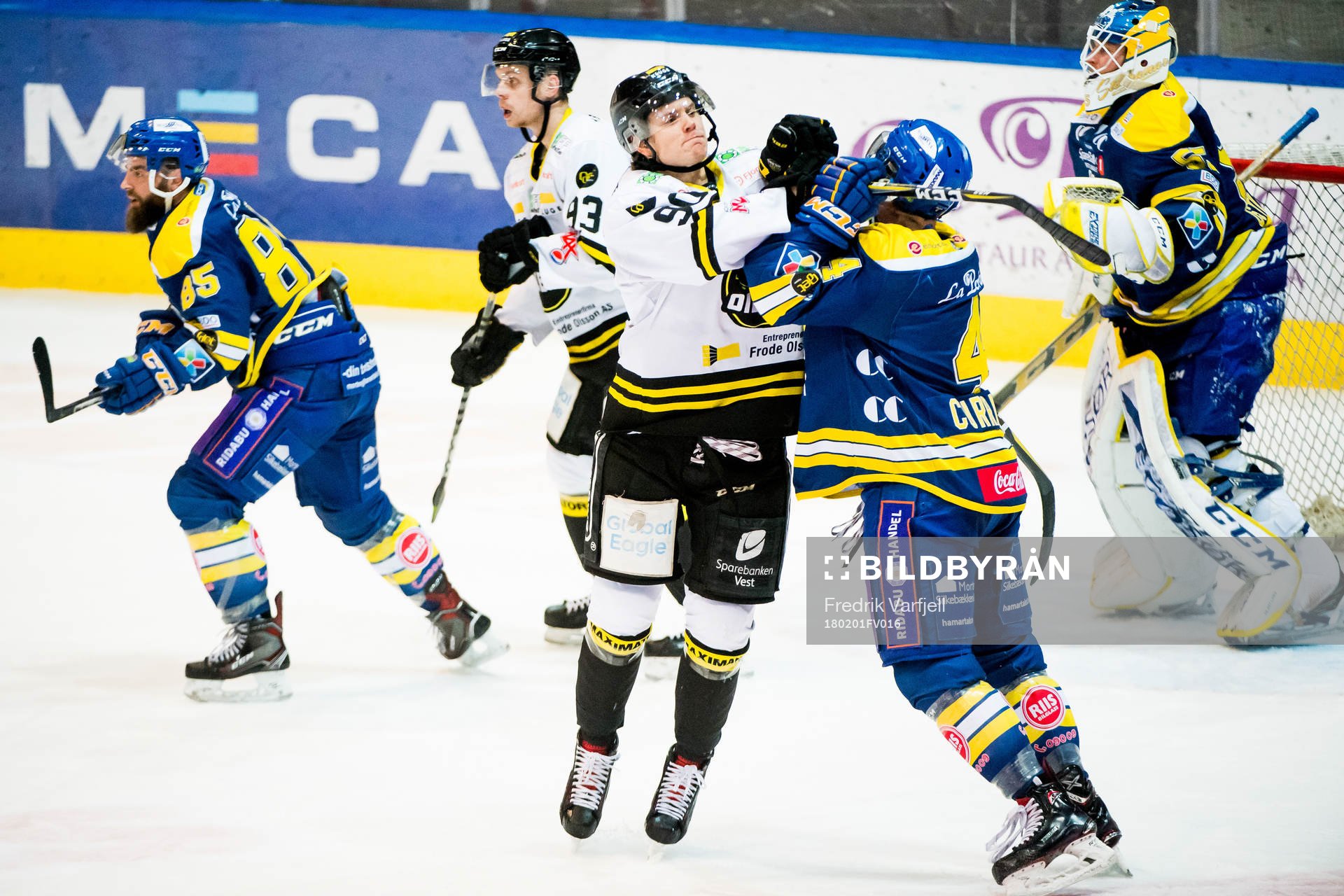 Jonas Djupvik Løvlie of Stavanger Oilers and Kodie Curran
