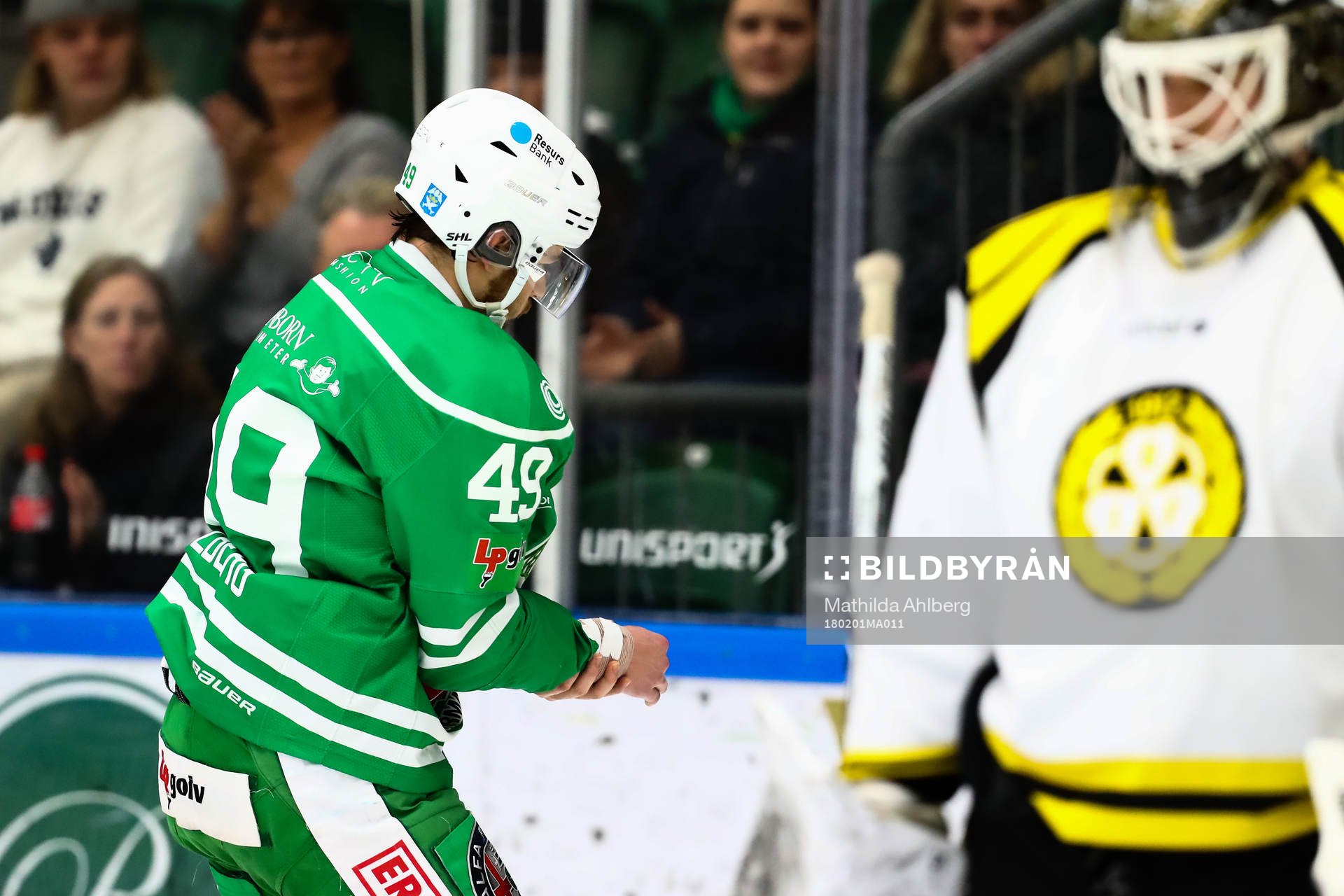 Rögles Sebastian Collberg lämnar isen