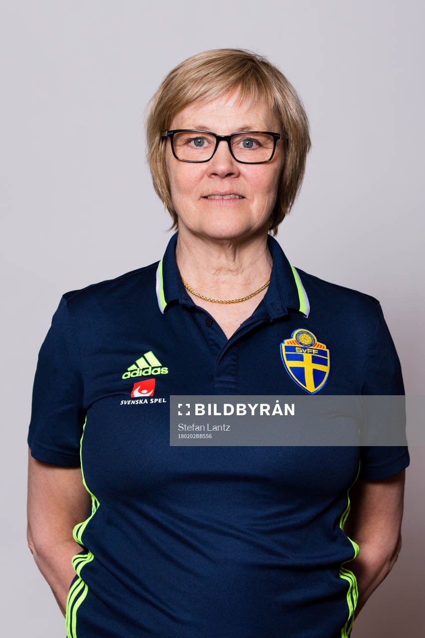 Ingrid Jonsson poserar för ett porträtt under en fotografering den 2 februari 2018 i Jönköping. 