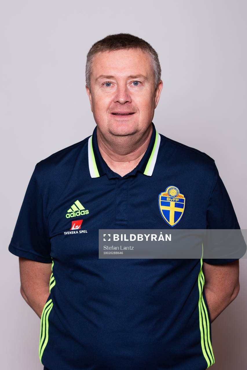 Kenneth Petersson poserar för ett porträtt under en fotografering den 2 februari 2018 i Jönköping. 