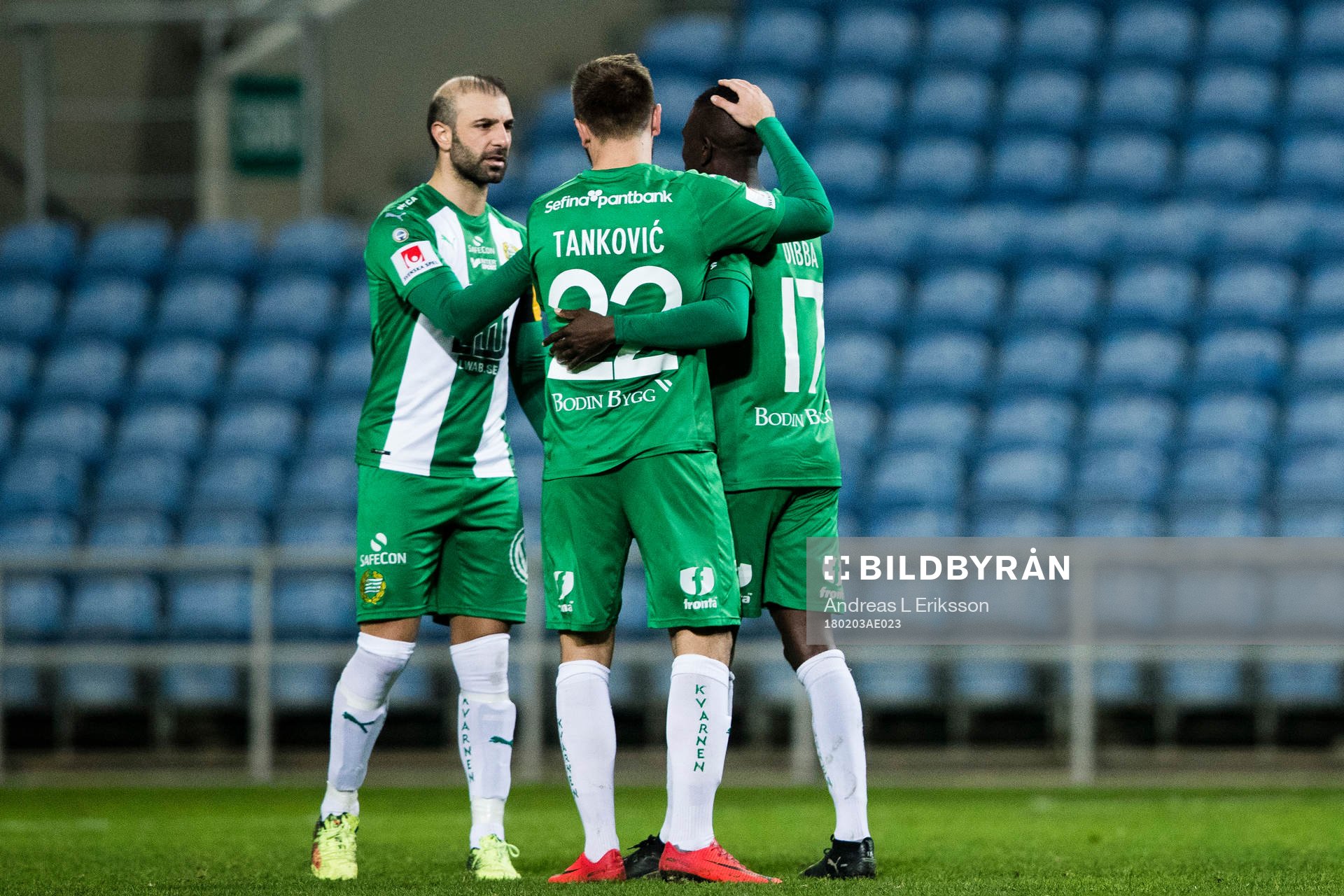 Hammarbys Kennedy Bakircioglu och Muamer Tankovic peppar Pa