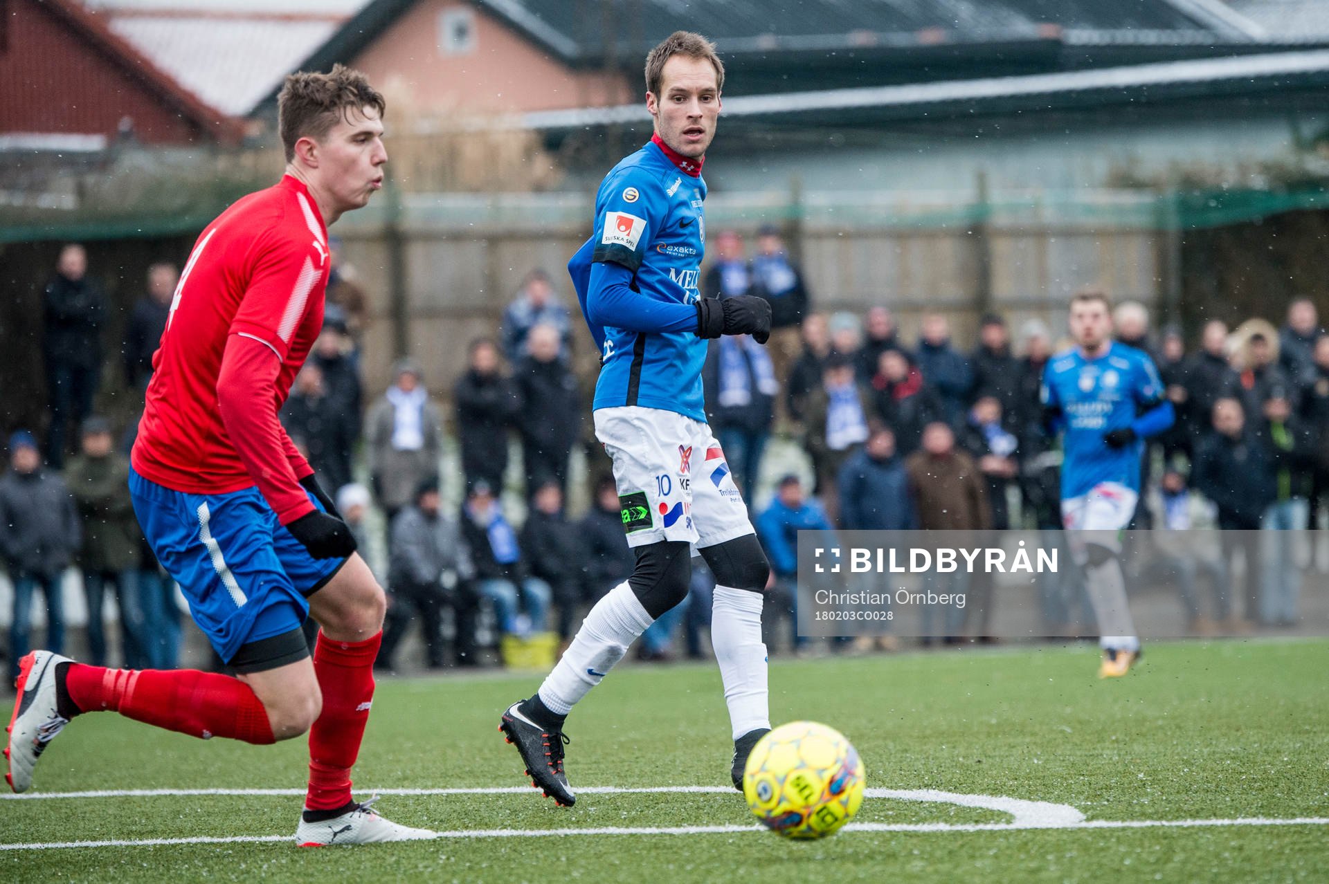 Östers Fredrik Lundgren  och Trelleborgs Zoran Jovanovic