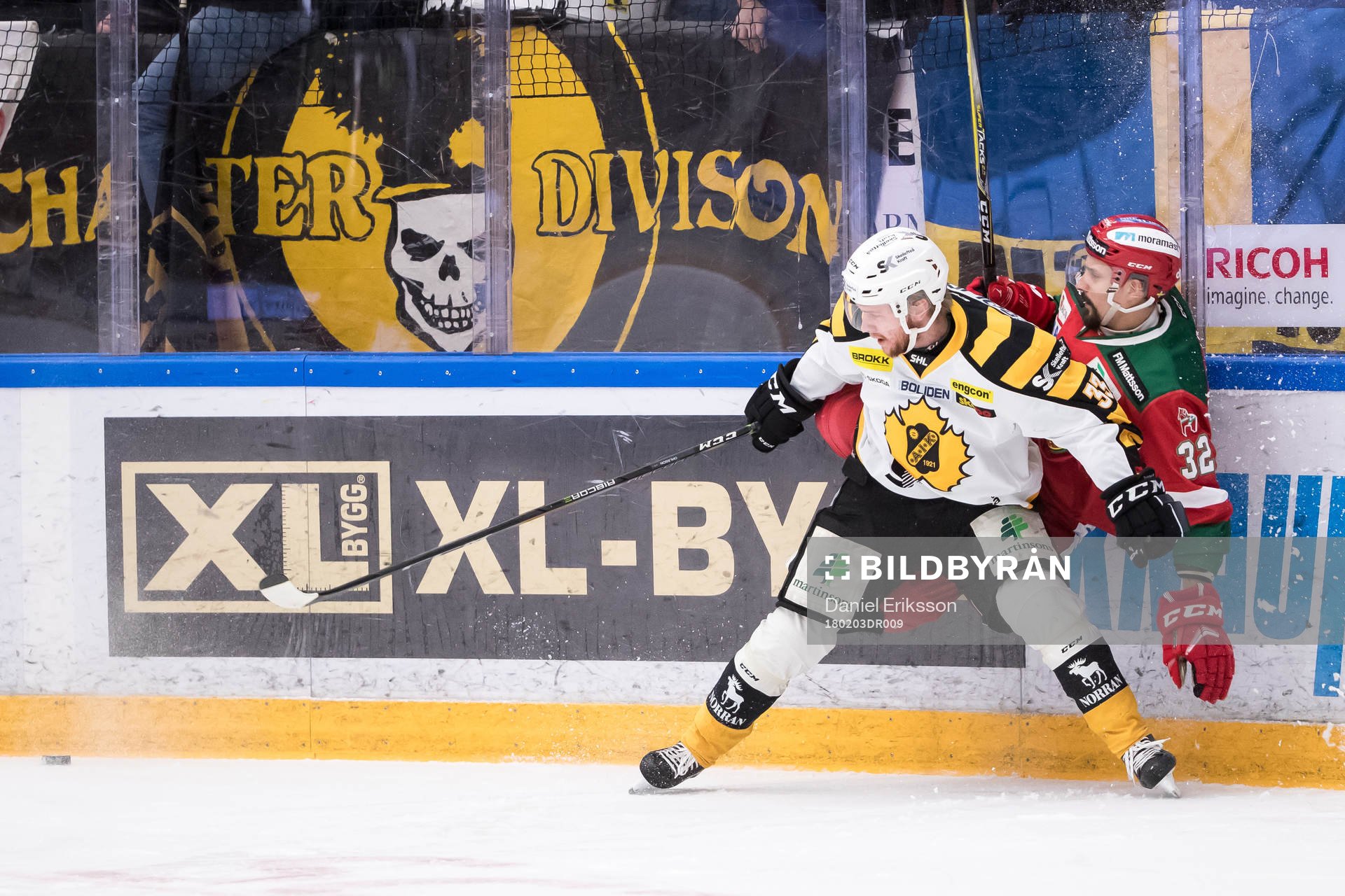 Skellefteås Sebastian Ohlsson och Moras Daniel Grillfors