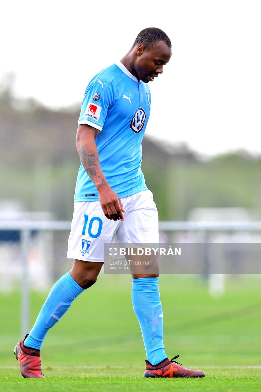 Malmö FFs Carlos Strandberg deppar