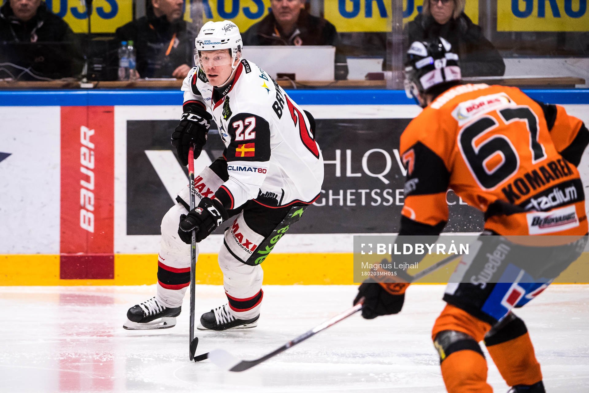 Malmö Redhawks Lars Bryggman och Karlskronas Konstantin