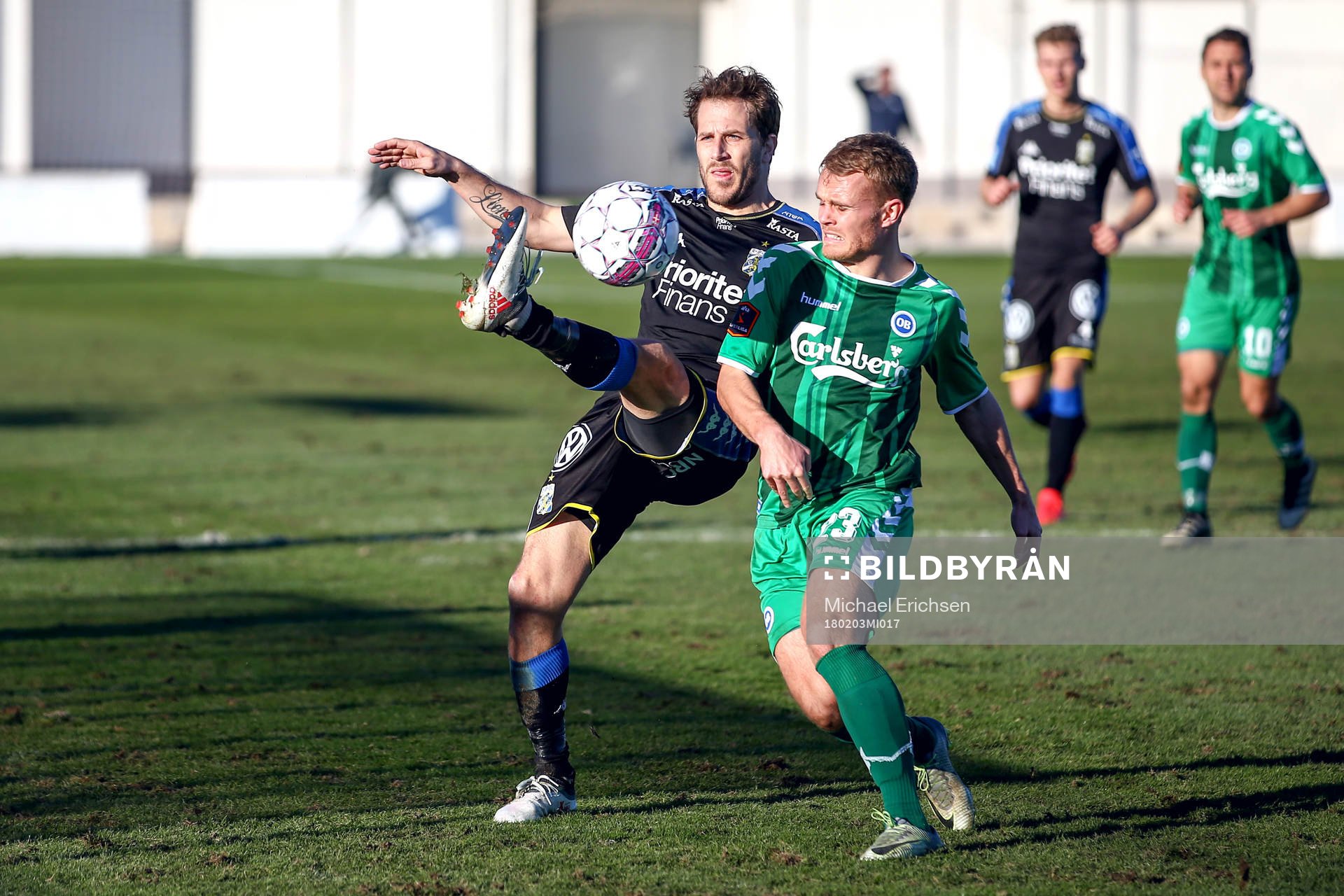 IFK Göteborgs Tobias Hysén och Odenses Troels Klöve