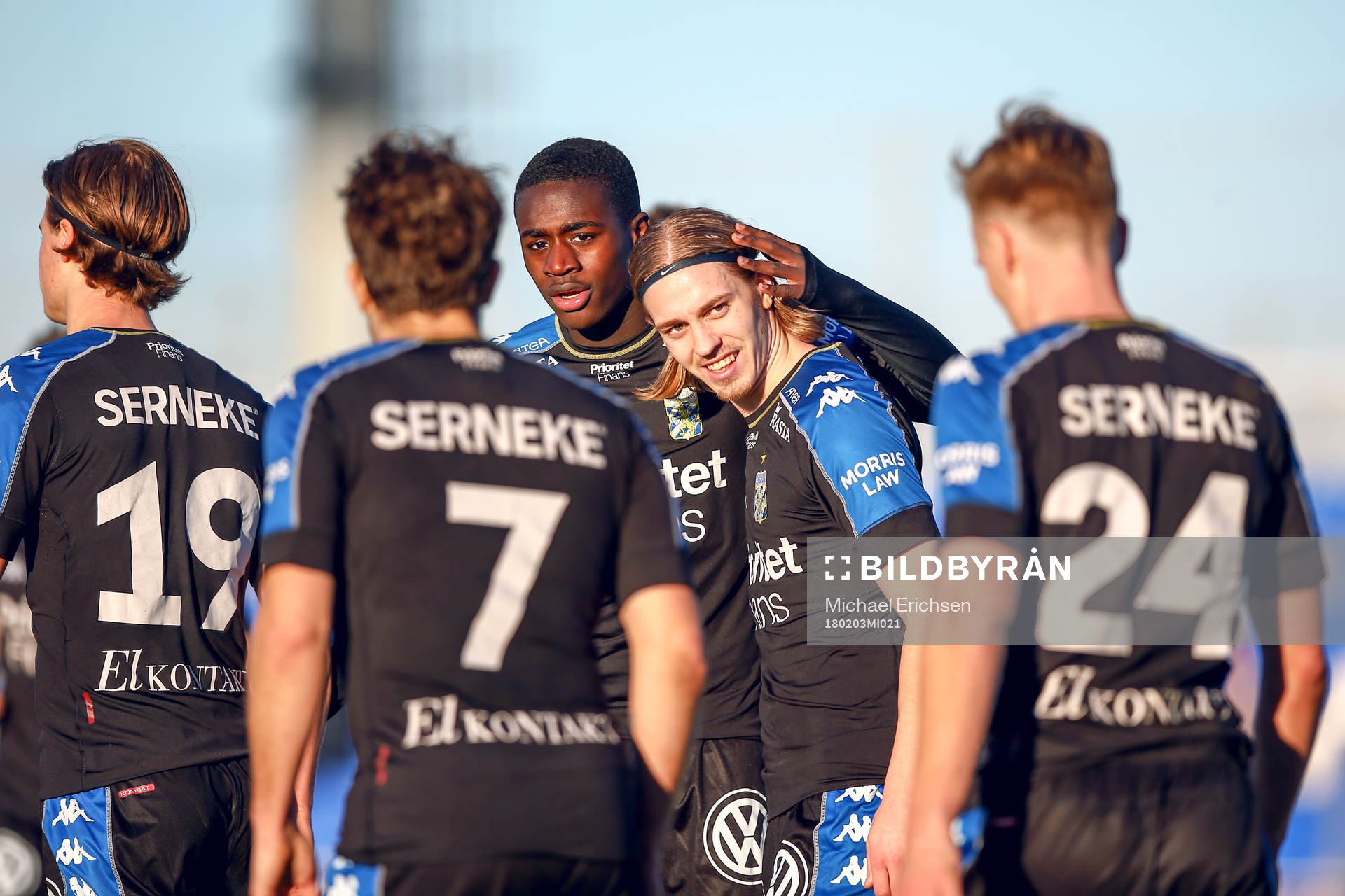 IFK Göteborgs Elias Mar Omarsson  jublar med lagkamrater