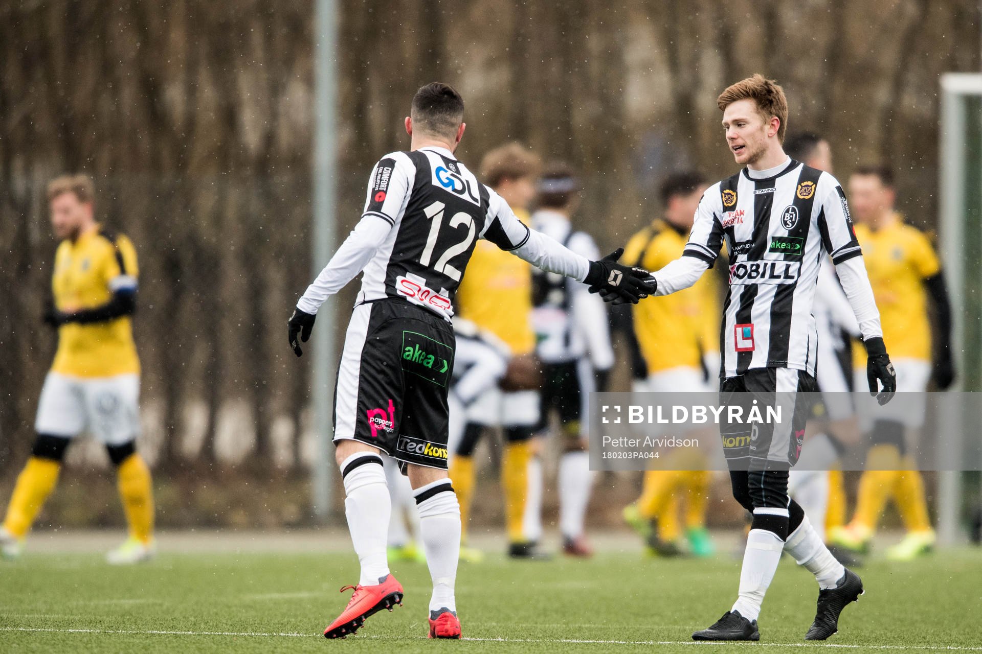 Landskronas Dennis Olofsson och Igor Arsenijevic