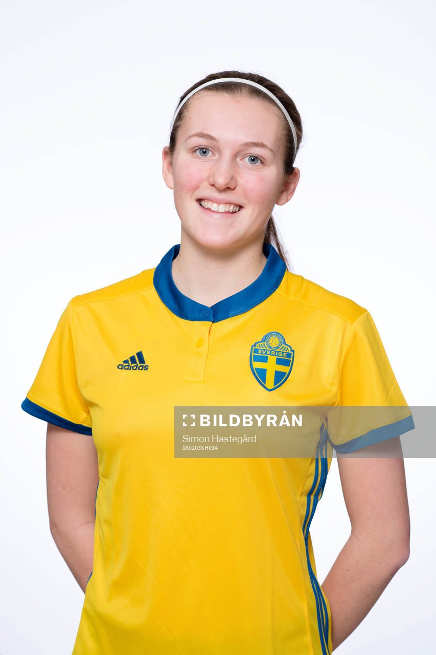 Louise Hayden i F17-landslaget