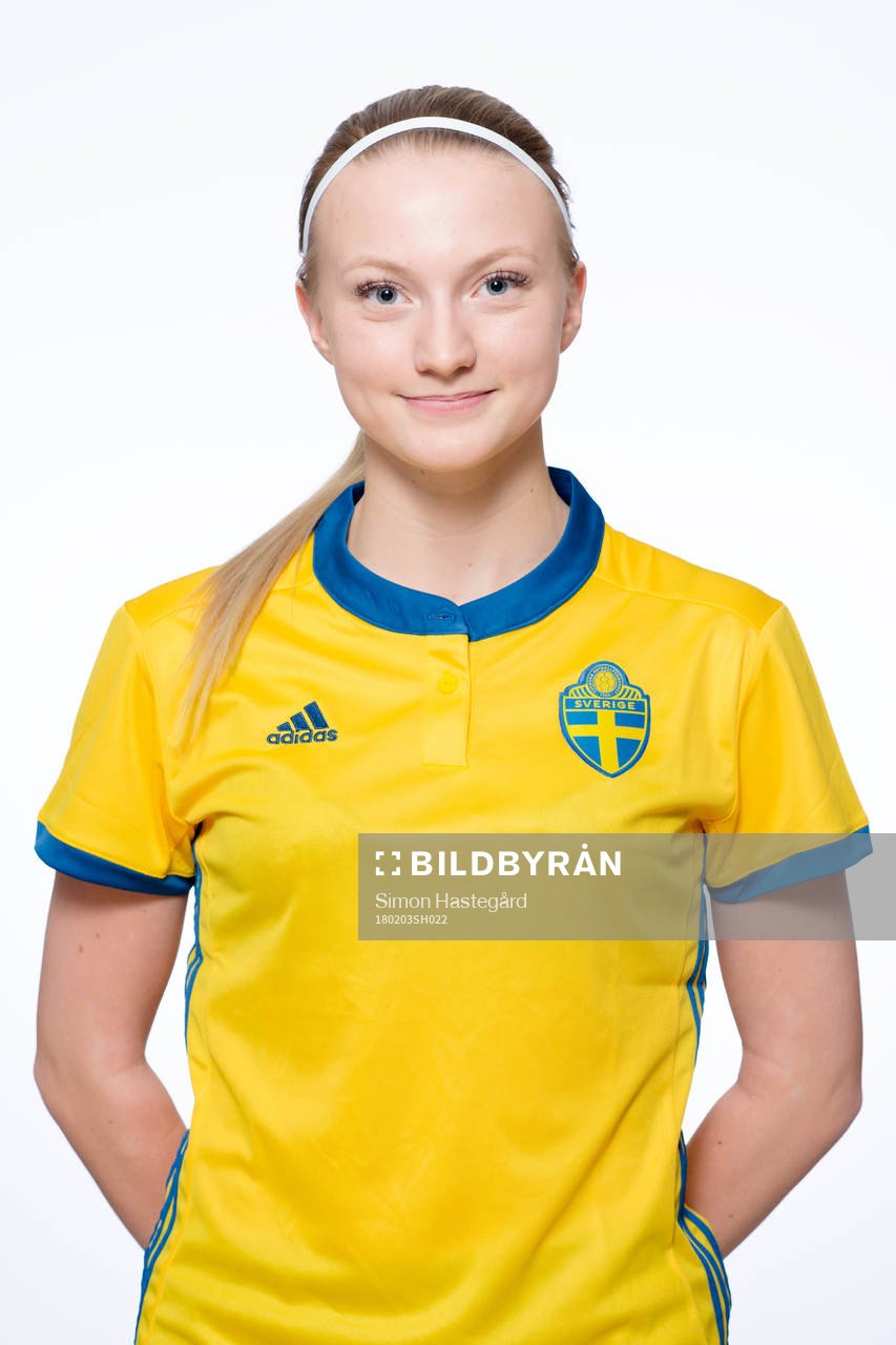 Frida Elofsson  i F17-landslaget