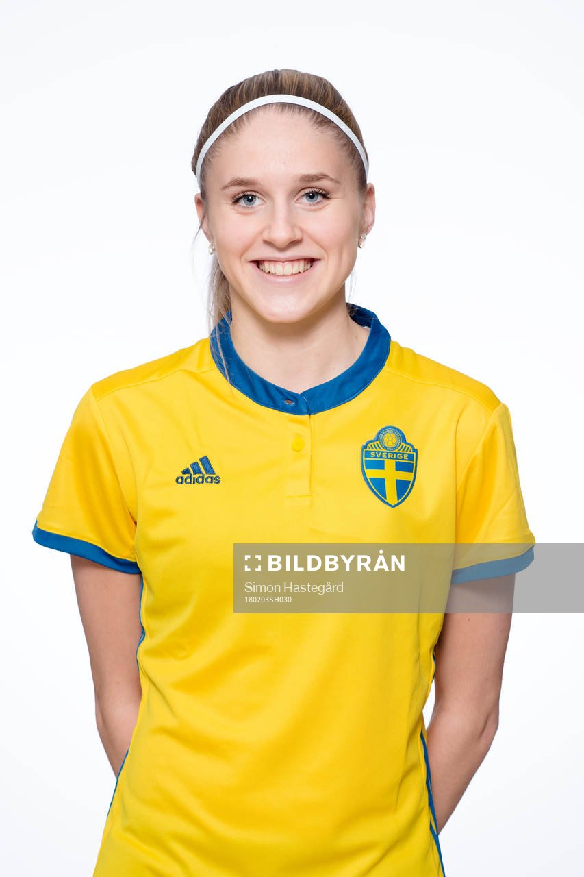 Kajsa Lang i F17-landslaget