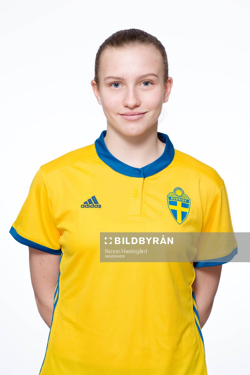 Selma Bergggren  i F17-landslaget