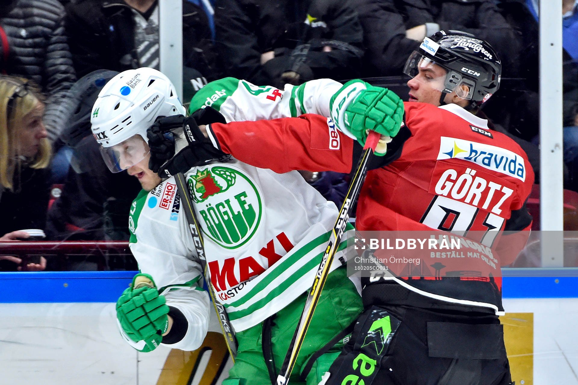 Malmö Redhawks Max Görtz och Rögles Olle Liss