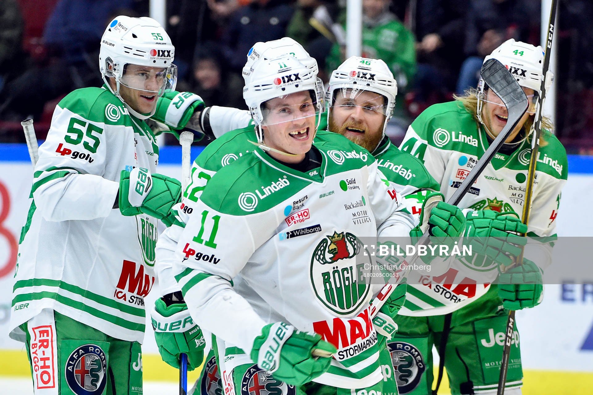 Rögles Bryan Lerg jublar med lagkamrater