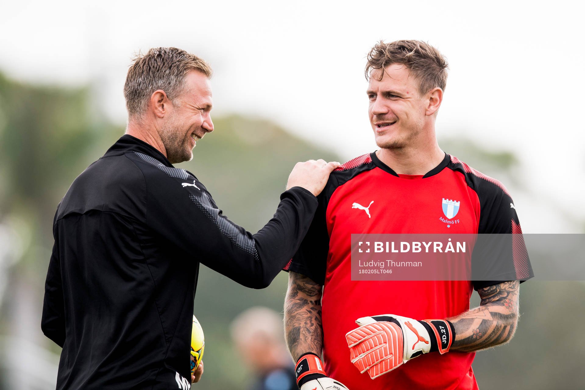 Malmö FFs tränare Magnus Pehrsson och målvakt Johan