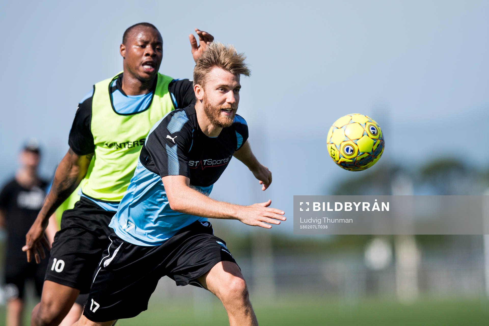Malmö FFs Carlos Strandberg och Rasmus Bengtsson