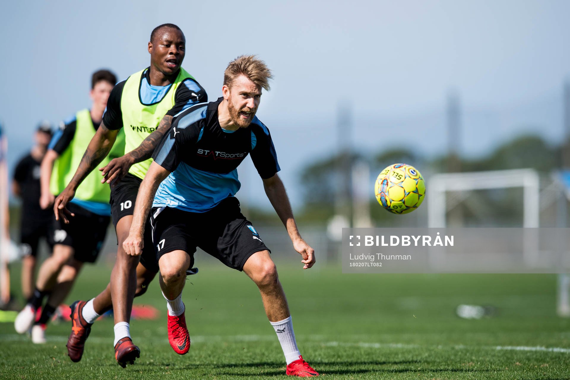 Malmö FFs Carlos Strandberg och Rasmus Bengtsson