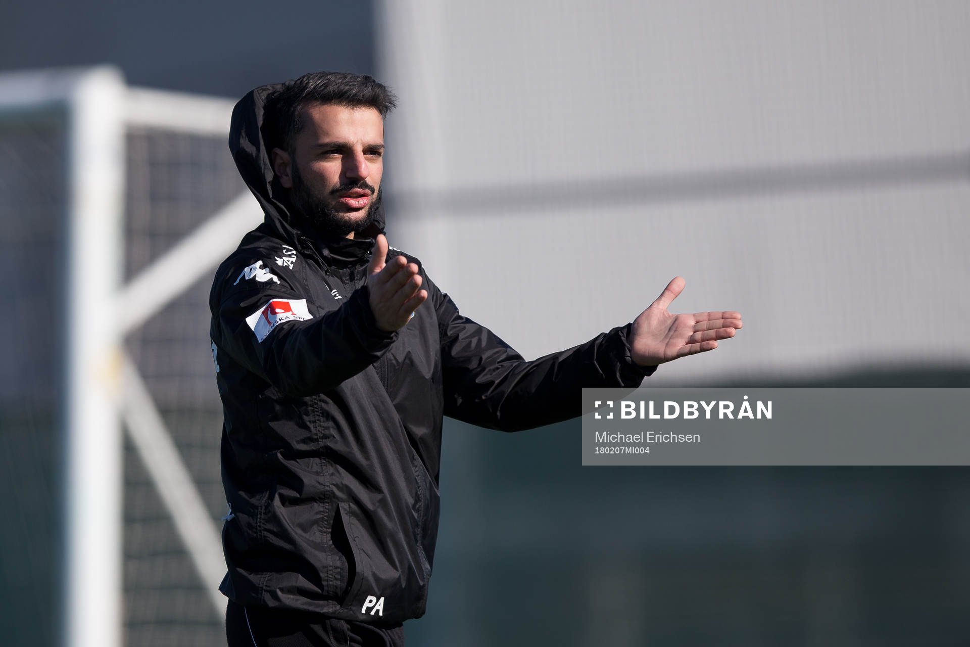 IFK Göteborgs tränare Poya Asbaghi