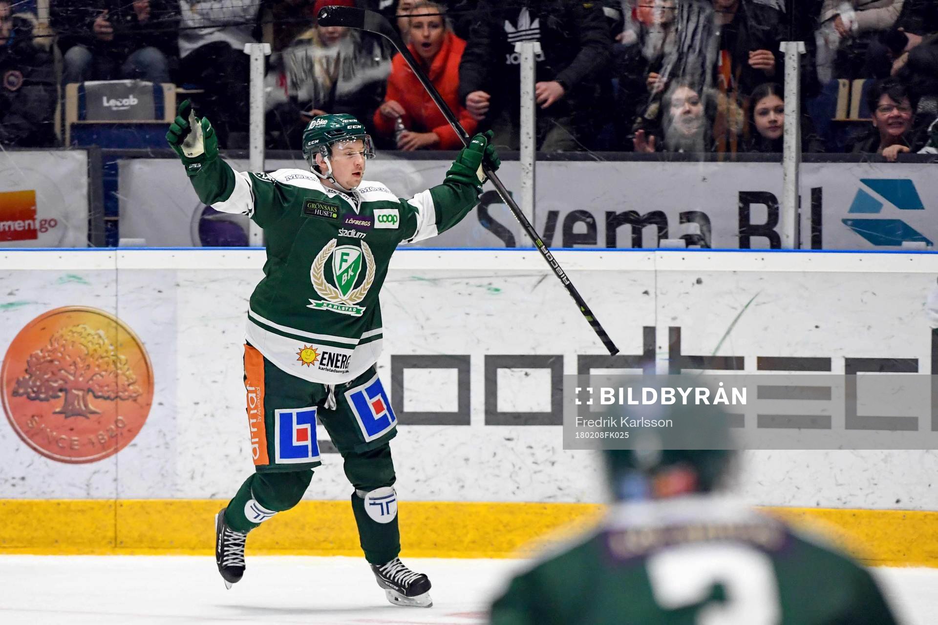 Färjestads Christoffer Törngren jublar