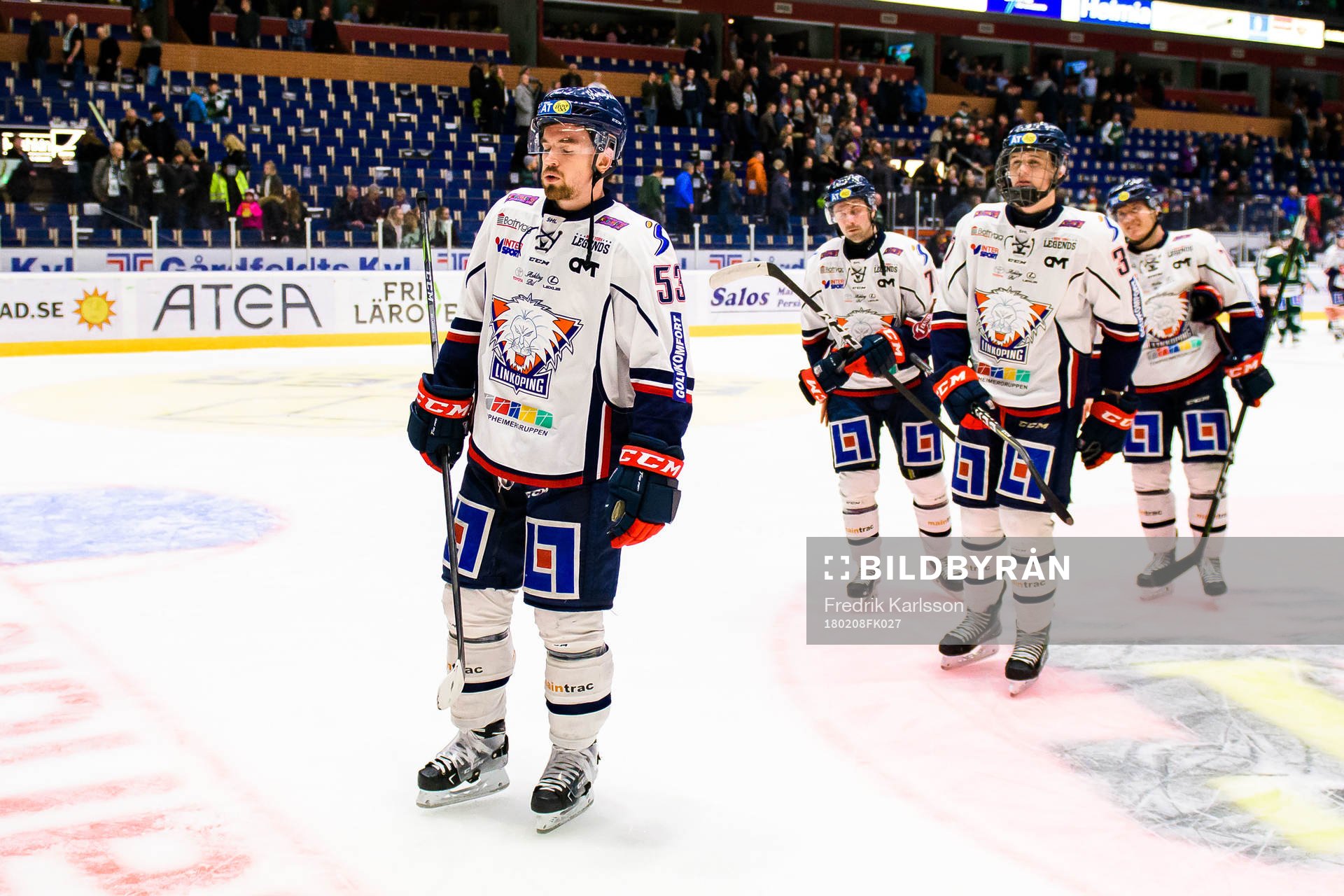 Linköpings Eddie Larsson deppar med lagkamrater