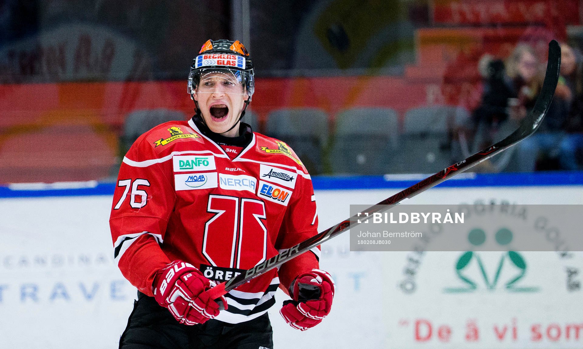 Örebros Jare Sallinen jublar vid 2-2