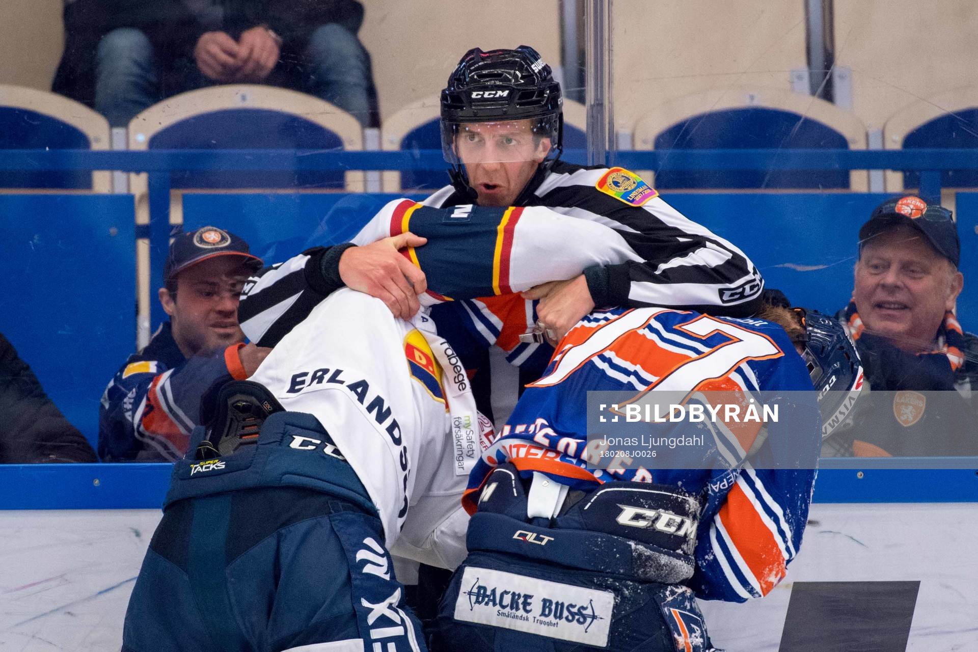 Djurgårdens Alexander Falk och Växjös Pontus Netterberg