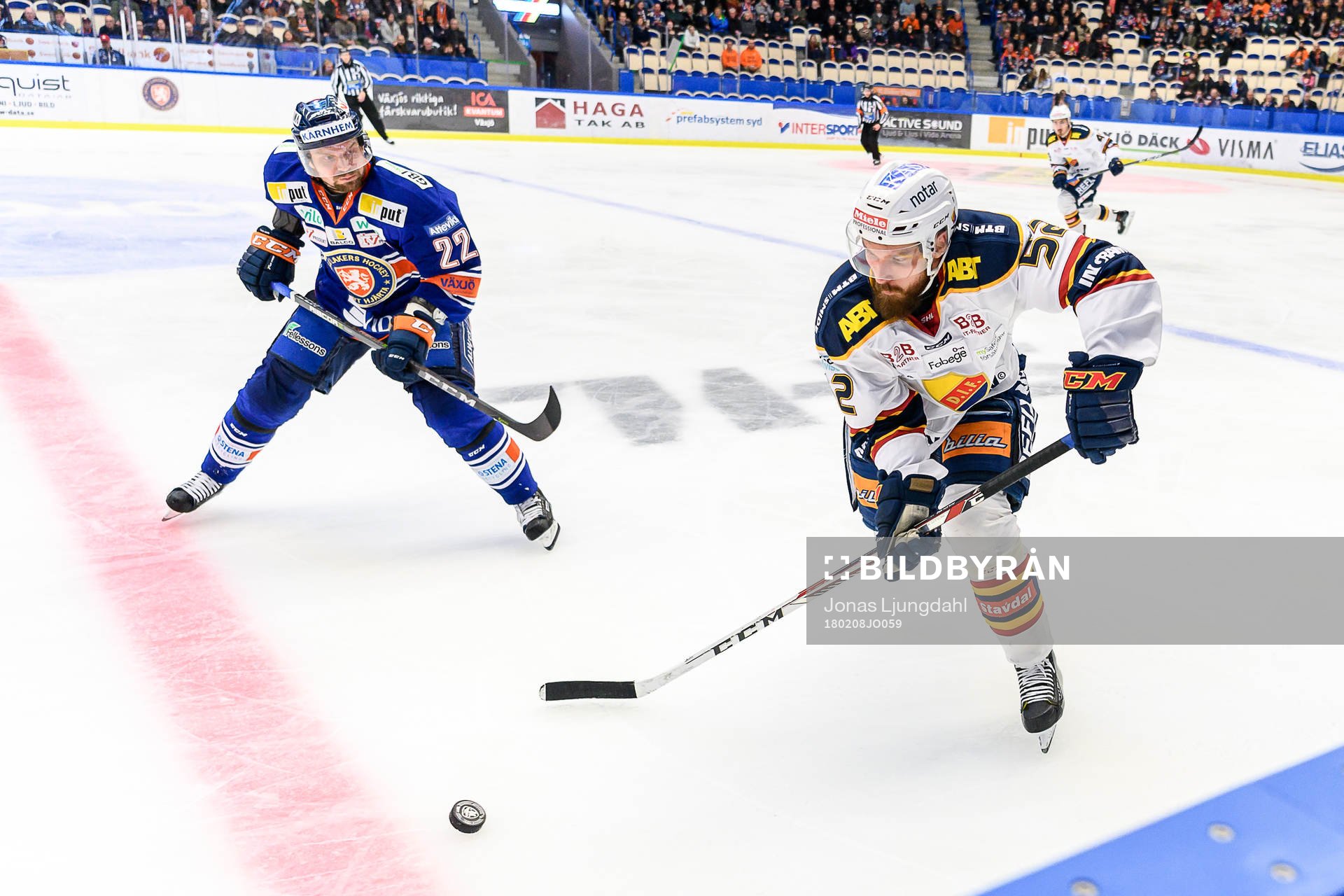 Växjös Janne Pesonen och Djurgårdens Mikael Ahlén
